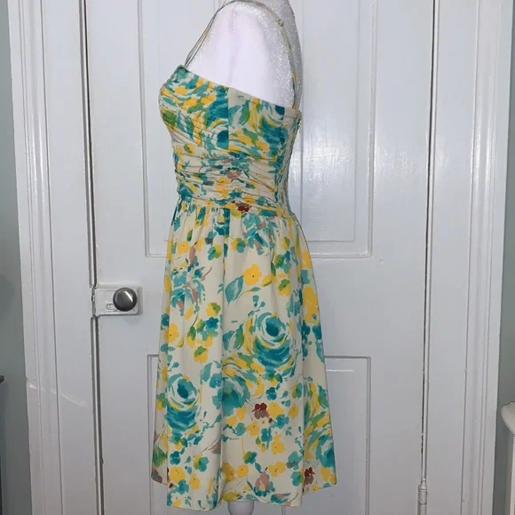 TAHARI FLORAL DRESS WITH REMOVABLE STRAPS - Picture 4 of 11